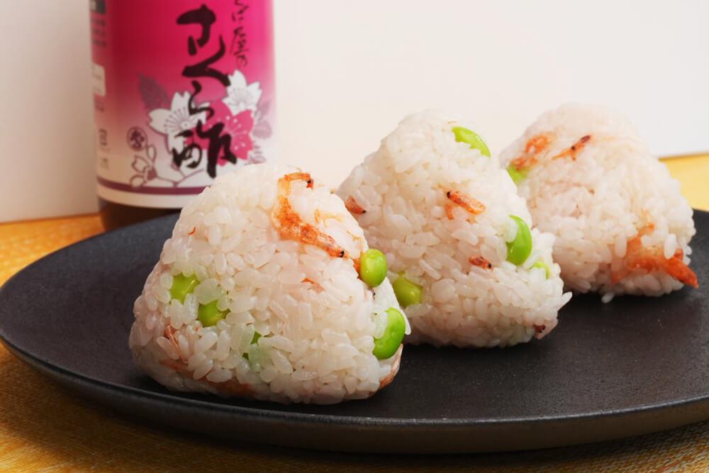 さくら酢の寿司おにぎり～枝豆×桜えび