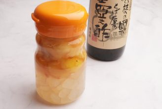 果実酢（すもも酢）
