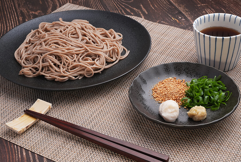 酢の粕を薬味として使う
